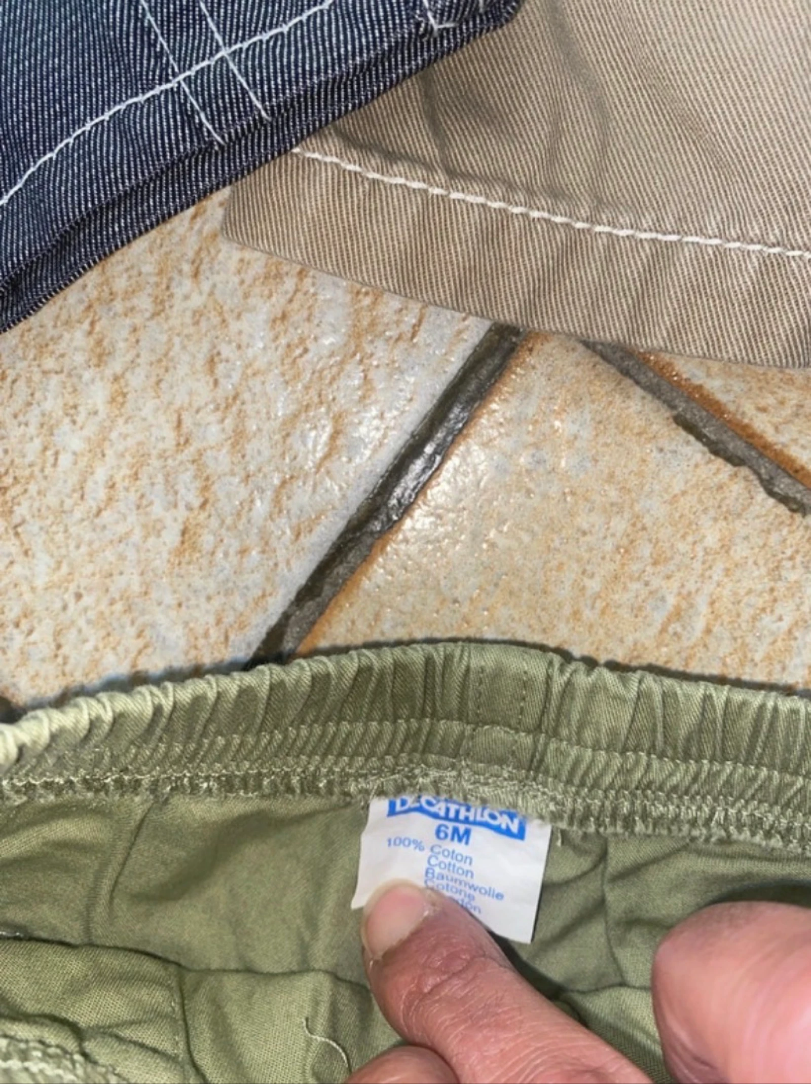Lot de 2 pantalons et 1 short 6 mois  – photo 5